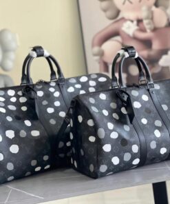 Louis Vuitton keeall Travel Bag