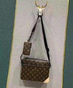 Louis Vuitton Monogram Unisex Street Style 2WAY Bi-Color Plain Leather