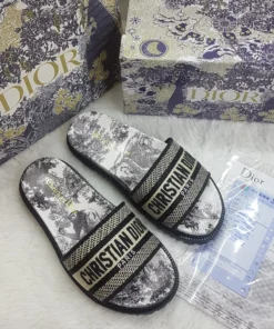 Dior Shoe Slippers For Men & Women