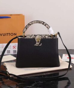 Louis Vuitton ONTHEGO MM Tote Bags