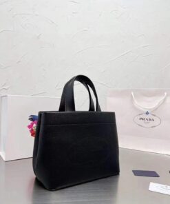 Parada black bag