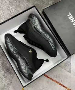 Chanel Monogram Women′s Casual Sneakers