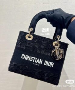 Lady Dior D-Lite Medium Embroidered Jute Dior-Union Beige Bag