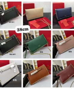 Brand-plaque leather crossbody bag