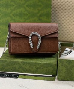 Gucci GG Marmont Matelassé Crossbody Bag