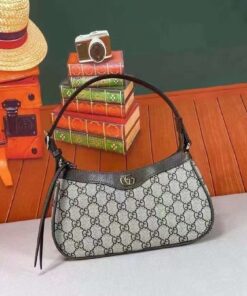 Gucci GG Marmont Matelassé Crossbody Bag