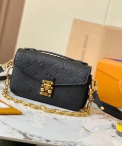 Louis Vuitton Shoulder Handbags for Women