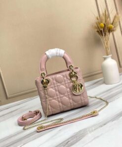 Pink Quilted Leather Trendy Handle Bag