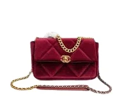 Medium red quilted velvet chain shoulder bag with metal strap